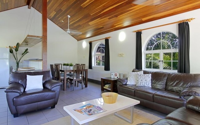 A PERFECT STAY –Clarkes Beach Villa