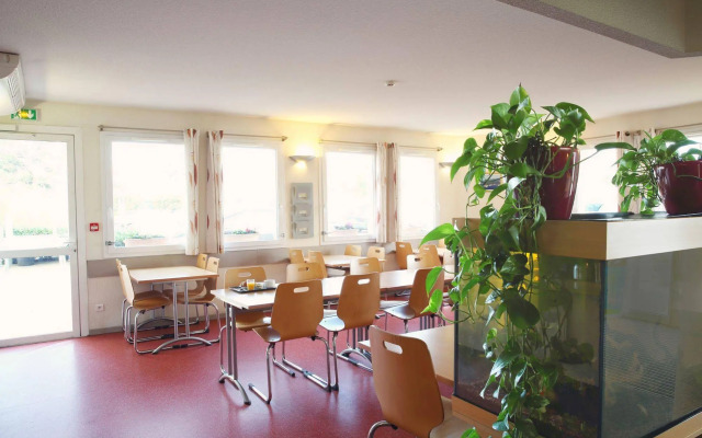 B&B HOTEL Toulon Ollioules