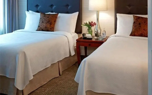 Cambridge Suites Toronto