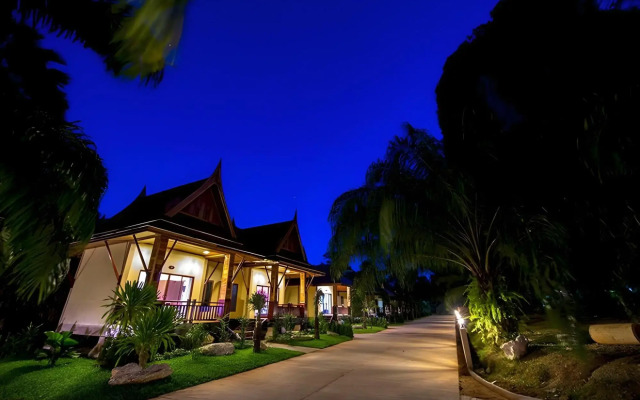 Dusit Phuphaya Resort