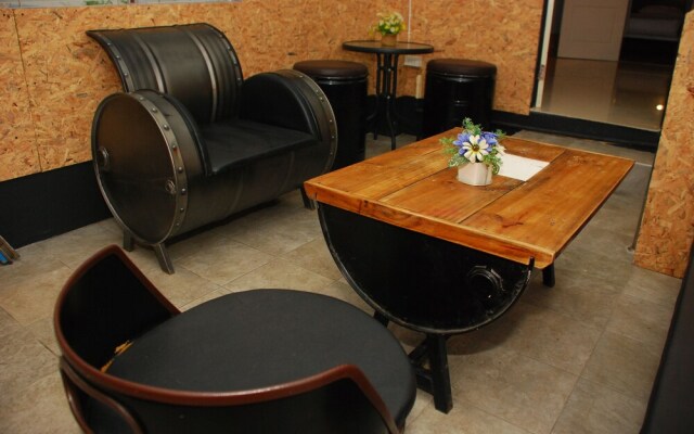 Buathai Loft Hostel Hua Hin