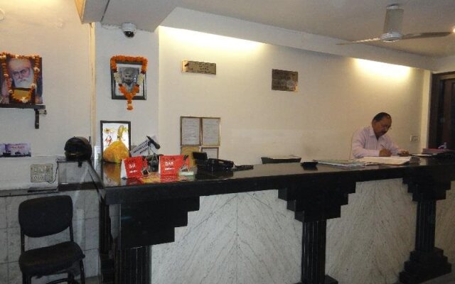 Vivek Hotel