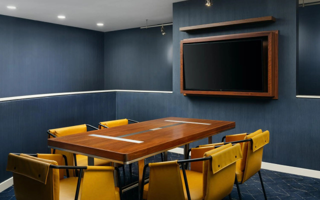 Courtyard by Marriott Columbus Worthington