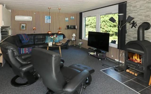 6 Person Holiday Home in Hadsund