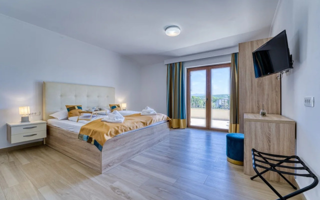 Villa Mare With Private Pool And Garden