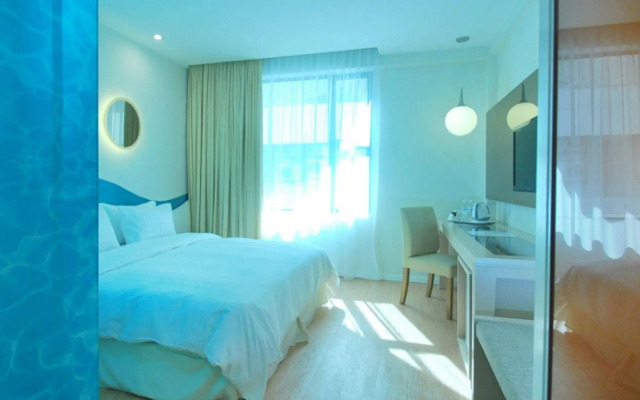 Oceania Hotel