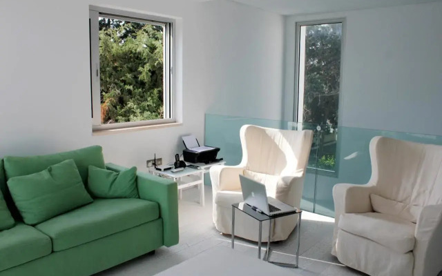 Katerina House
