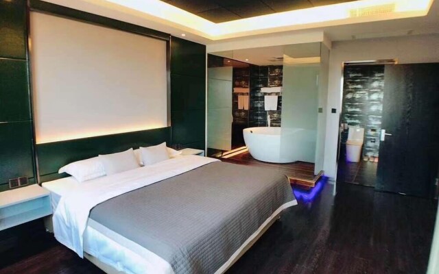 Taiyuan Strawberry Apartment Xuefu Br.