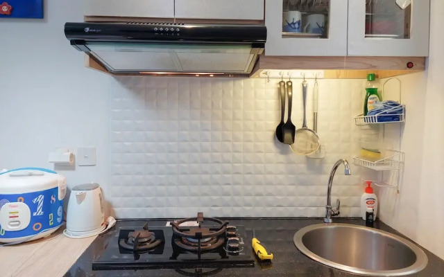 Comfort And Nice 2Br At Bassura City Apartment