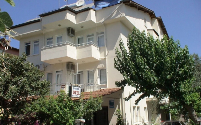 Onur Pension