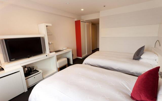 Cross Hotel Osaka