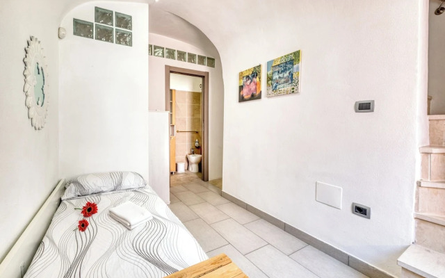 Sea Stone - 100m From The Sea