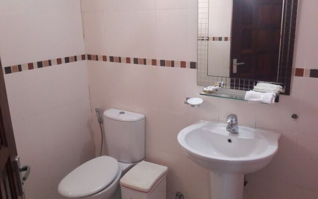 Alexander Plaza Ltd Hotel