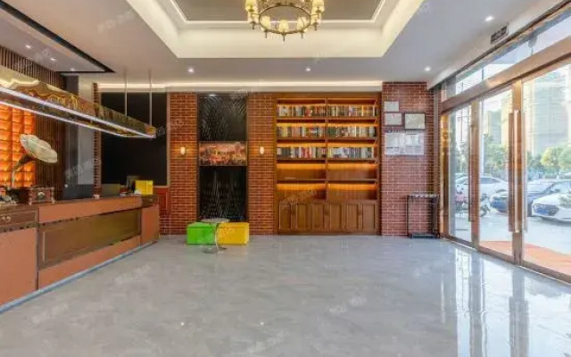 Victoria Hotel (Wangjiang Passenger Transport Center Leiyang Road)