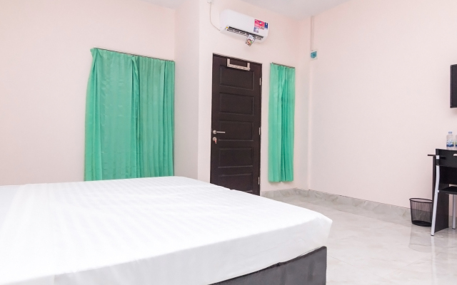 OYO 1917 Mamora Homestay
