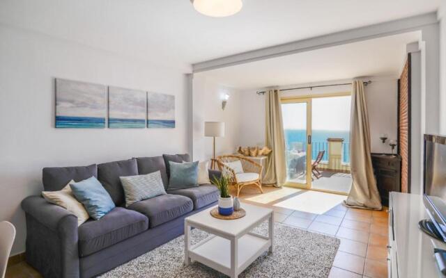 Casa Ventanas al Mediterraneo Nerja by Ruralidays