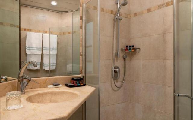 Beach Hotel by Zvieli hotels