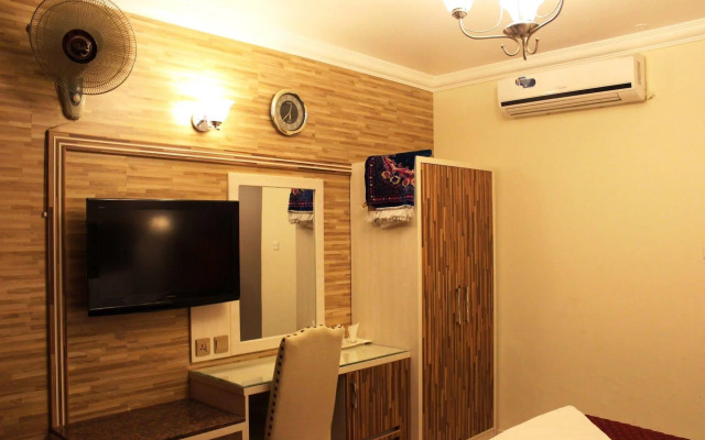 Sutchi Hotel