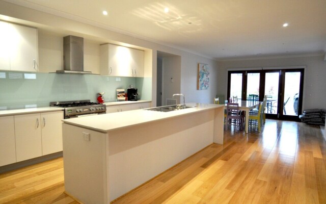 THE Haven - Surf Side