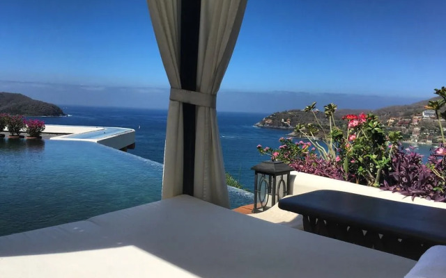 Tentaciones Hotel & Lounge Pool - Adults Only