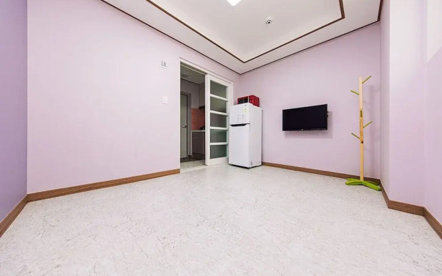 Daecheon Ddranchae Pension