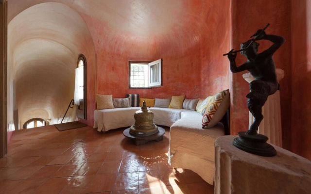 Villa Venusta - Majestic Villa With Pool
