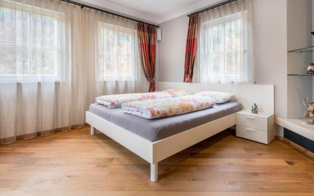 Alpen Living - 1 Stock Ganz