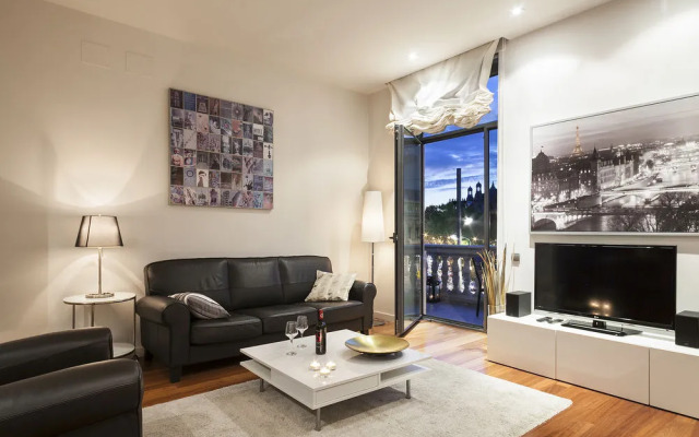 Uma Suites Luxury Downtown