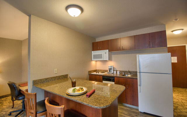 Medallion Inn & Suites