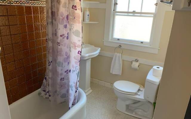 PrivateRooms in CoLiving Home Berkeley