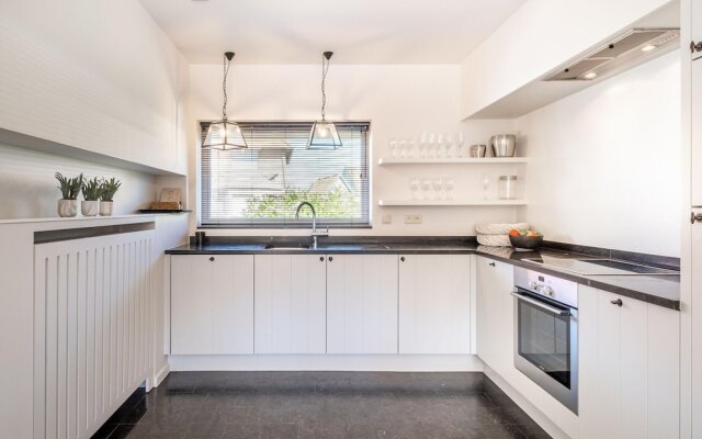Villa Laury Luxurious in a Quiet Location