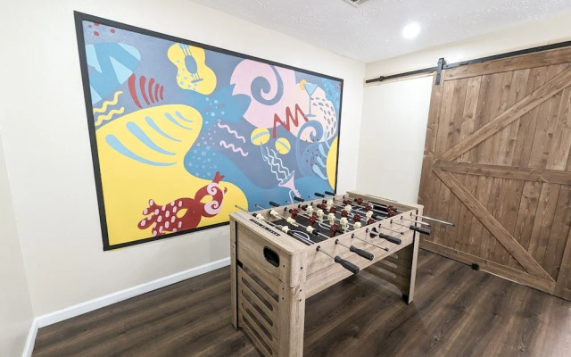 Vibrant Getaway Say Hello to the Best of Houston