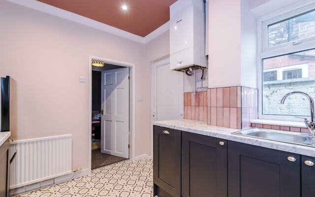 Newly Renovated home-Manchester