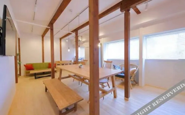 Raku Hostel Osaka