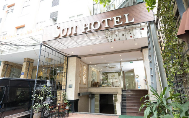 Suji Hotel