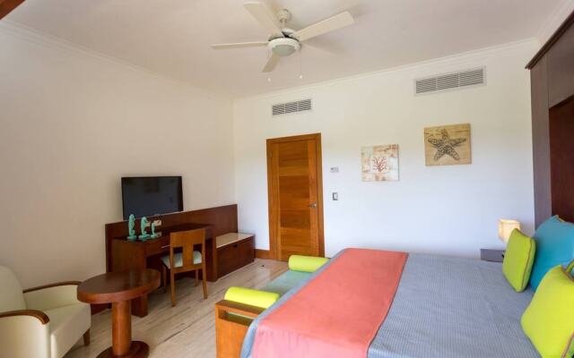 Caribbean Experience Playa Bavaro 1R. Office (14)C