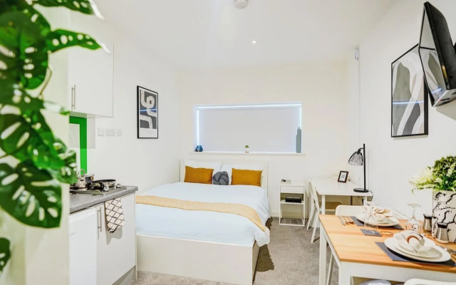 Kingston Luxe Suites Riverside Apartment Belvilla