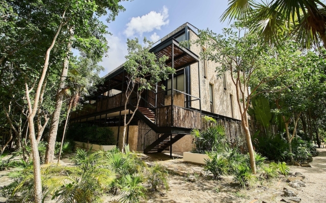 Bungalos Luxury B102 By Lockey