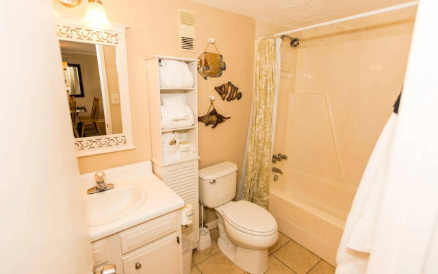 Dolphin Point by Holiday Isle