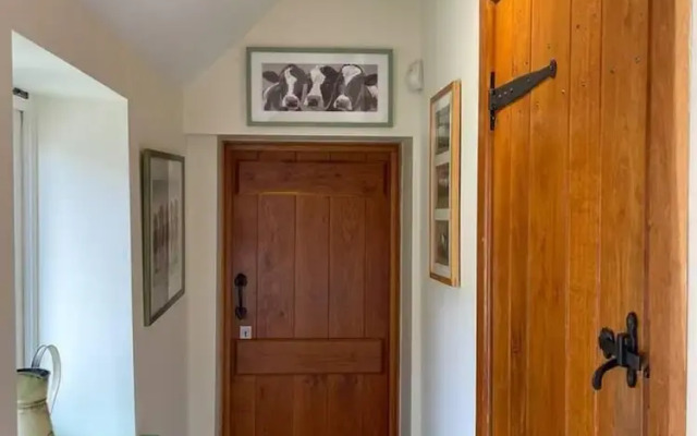 Sunshine Annex-double Bed,ensuite, Lounge, Kitchen