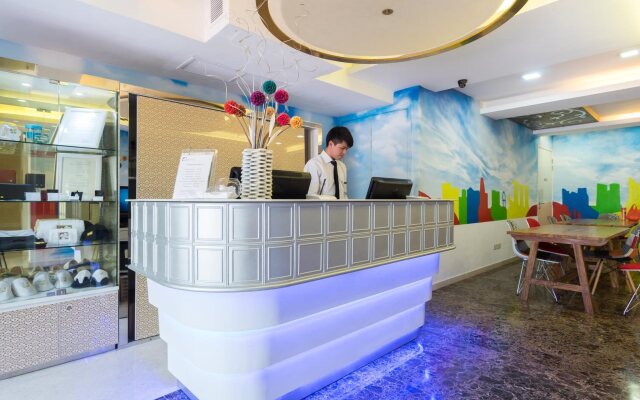 Hotel Clover The Arts