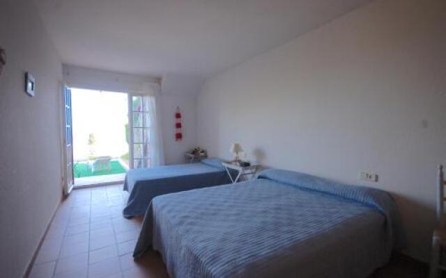 Lets Holidays Sailor House with Sea Views