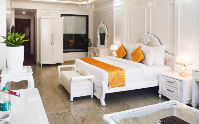 Sterling Kastoori Rudraprayag