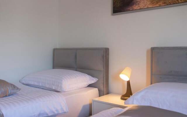 Sea Vista Apartments Kastela