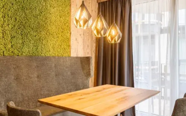 Zillertal Suites Fügen