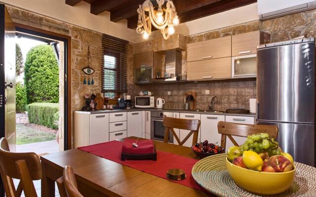 Fabienne Cottage - 6-7beds