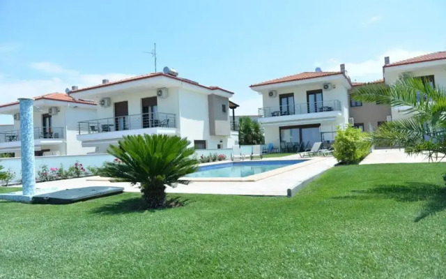 Villas Hanioti