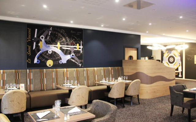 Hostellerie Saint Vincent Beauvais Aéroport