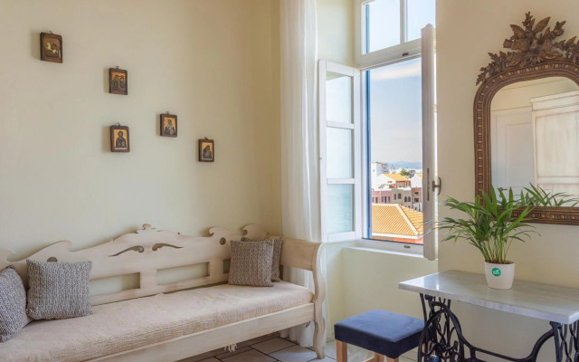 Pandora Suites
