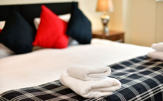 Meridian Quay Apartments